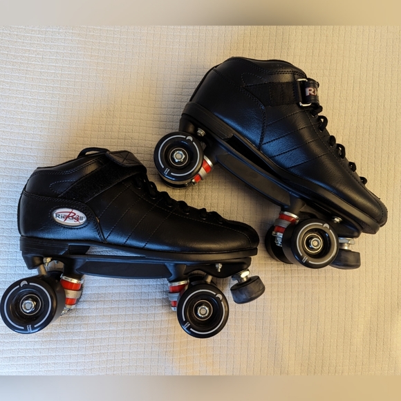 Riedell Other Riedell R3 Derby Quad Roller Skates Like New Poshmark